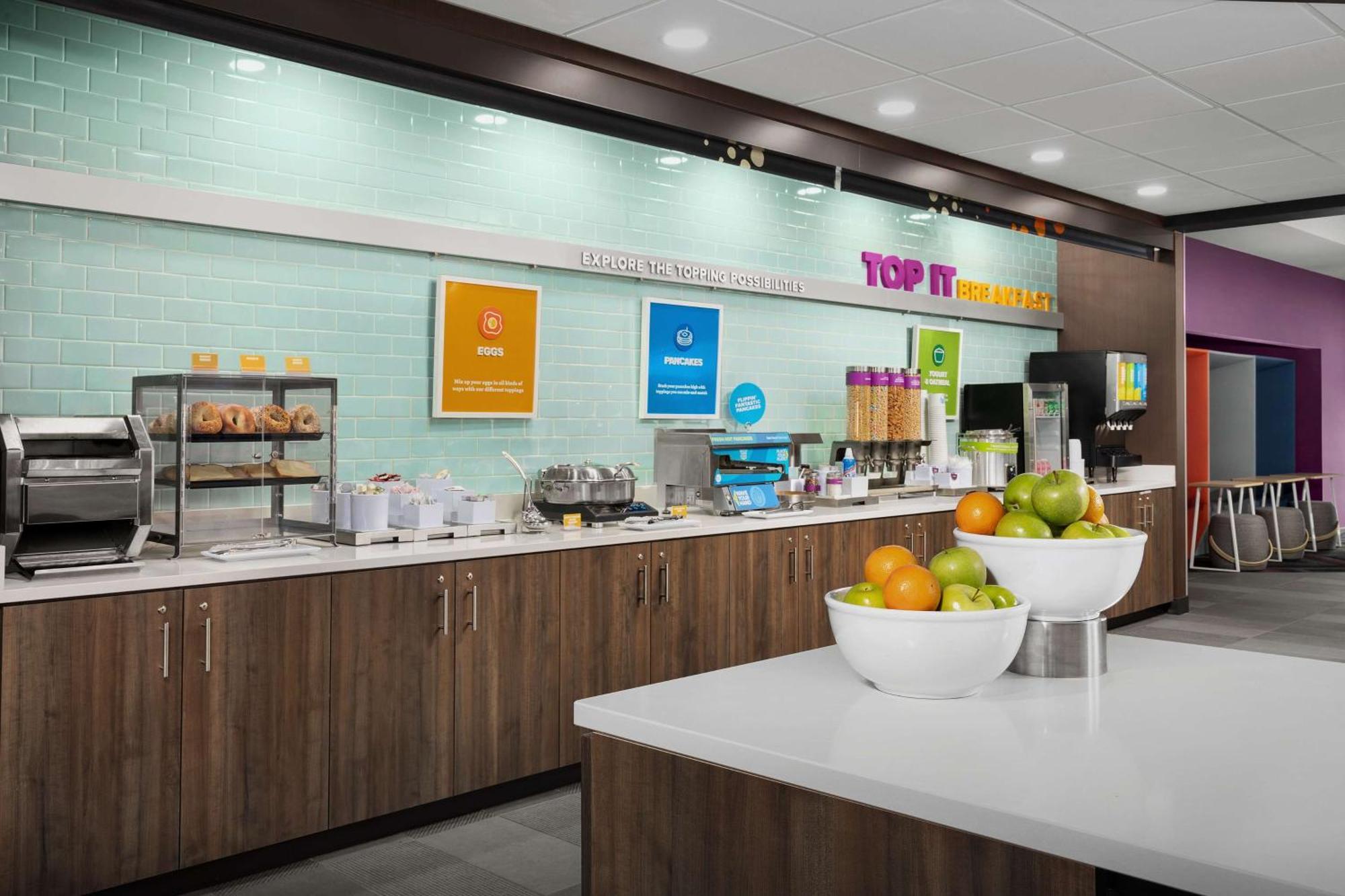 Tru By Hilton West I 295 Hotel 3*